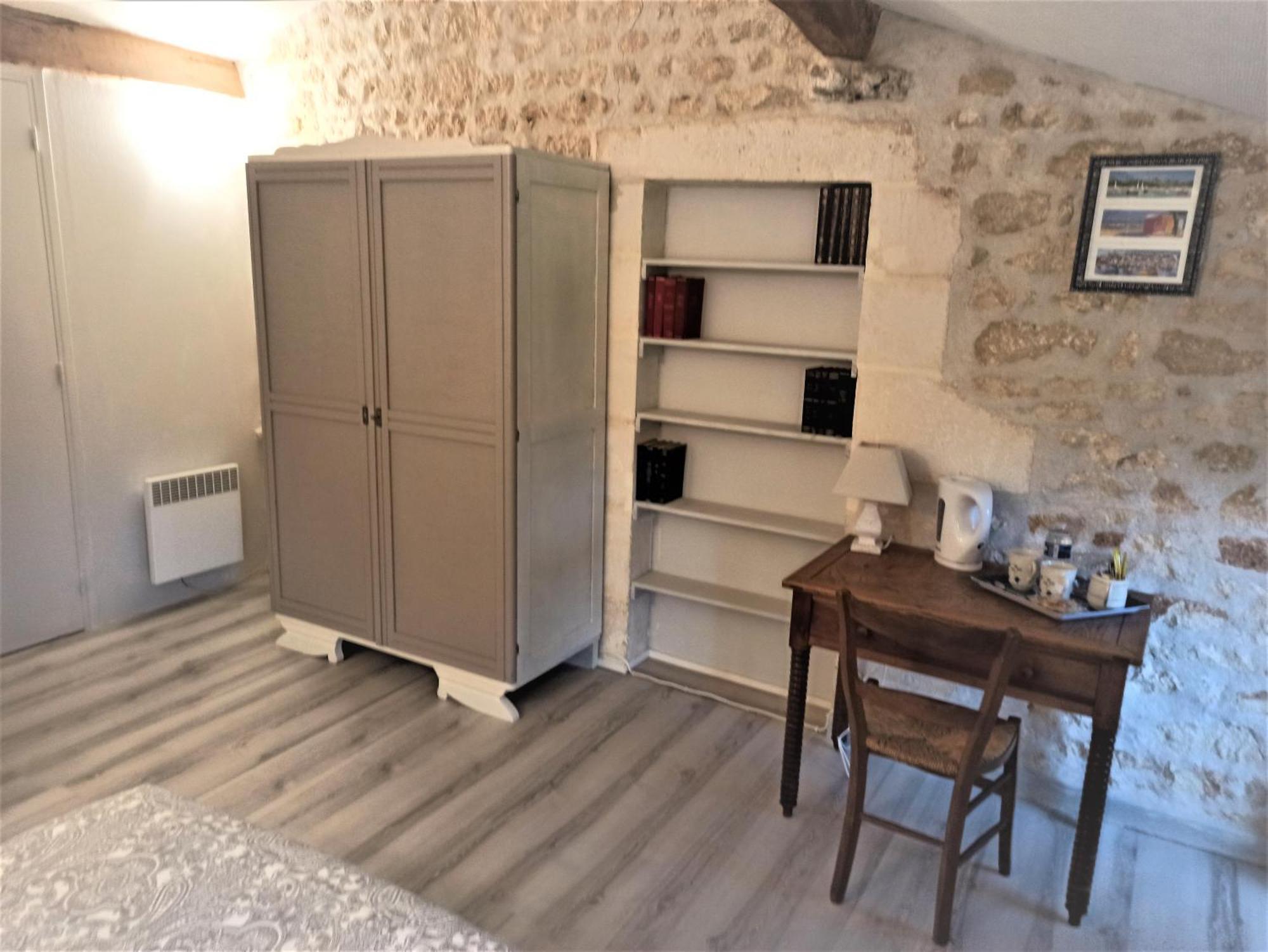 La Pastorale Bed & Breakfast Beurlay Bilik gambar