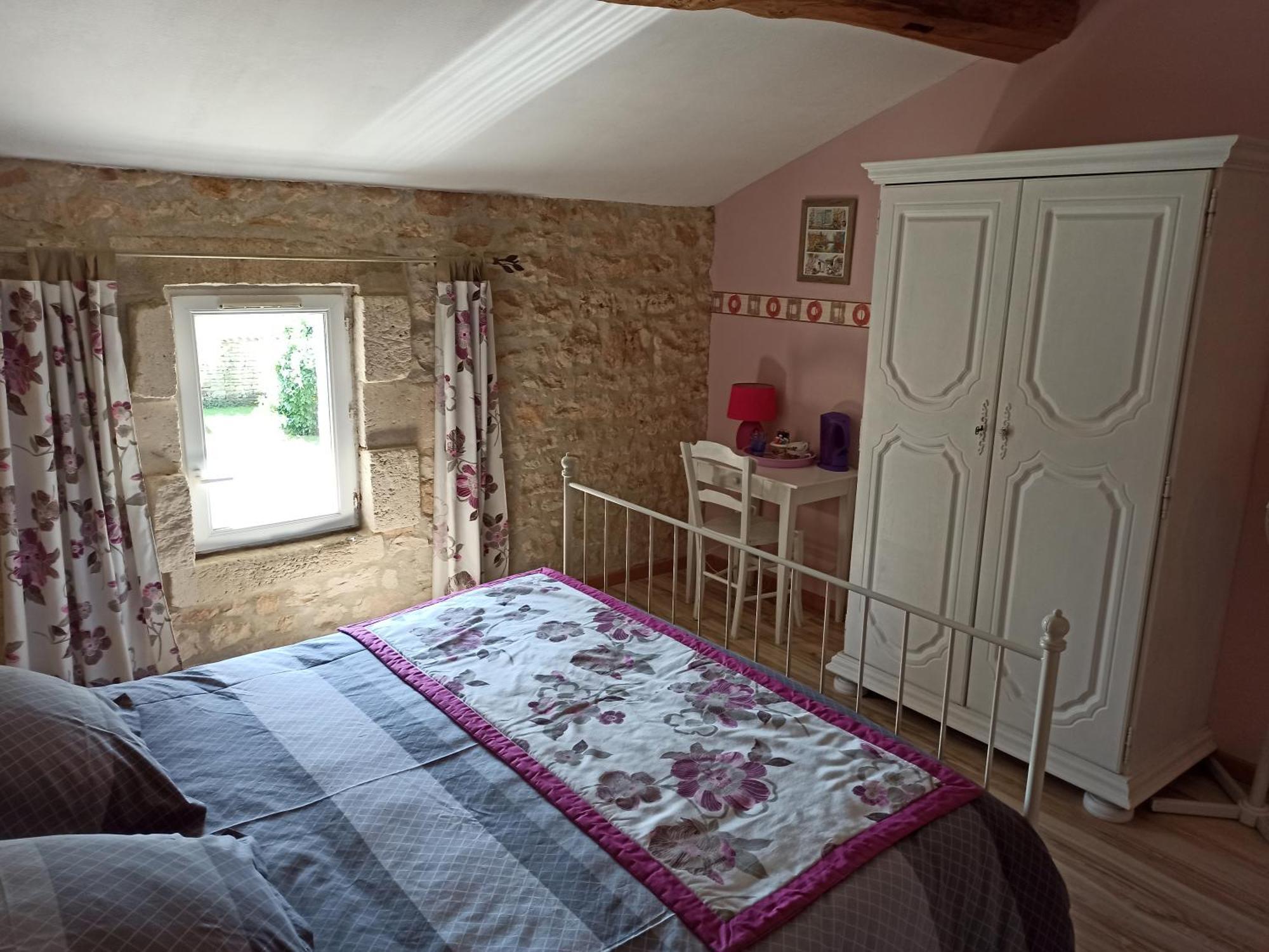 La Pastorale Bed & Breakfast Beurlay Bilik gambar